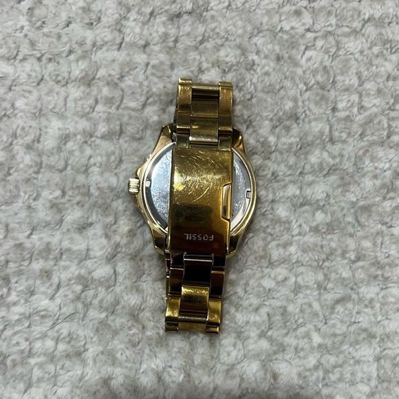 Fossil Womens Gold Watch - Picture 6 of 8